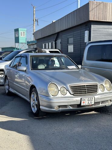 авто 210: Mercedes-Benz E-Class: 2000 г., 4.3 л, Автомат, Газ, Седан