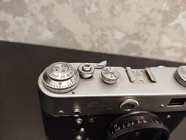 canon 5 d: 1960-cı illərə aid Fed 2 fotoaparatı nadir "Russar" obyektivi ilə — 2