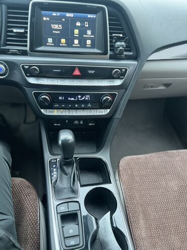 Hyundai: Hyundai Sonata: 2019 г., 2.4 л, Автомат, Бензин, Седан — 8