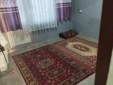 продам участок: Комната в частном доме - Уютная комната с большим окном и выходом на — 6