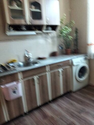 Uzunmüddətli kirayə mənzillər: Xətai Rayonu NZS Qəsəbəsi Babək Prospekti Gəncə Mərasim Evi 2 otaq — 9