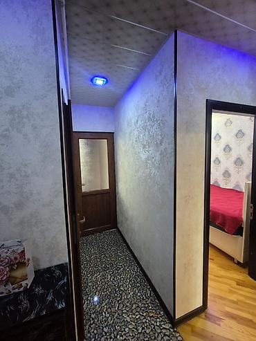 Mənzillərin satışı: Bakı, Bakıxanov qəs., 3 otaqlı, Köhnə tikili, 50 kv. m — 6
