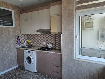 Uzunmüddətli kirayə mənzillər: Binəqədi rayonu,Azadlıq pr,İlayda uşaq baxçasının yanında,15 — 7