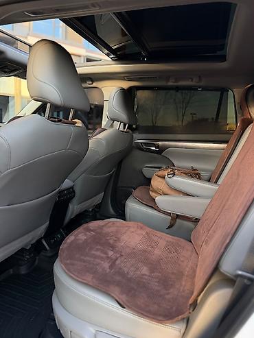 Toyota: Toyota Highlander: 2020 г., 2.5 л, Автомат, Гибрид, Кроссовер — 11
