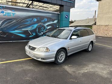 кир машине: Toyota Avensis: 2002 г., 2 л, Механика, Дизель, Универсал