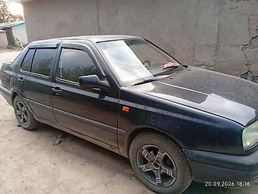 кпп на пассат: Volkswagen Vento: 1992 г., 1.8 л, Кол менен иштөөчү, Бензин, Седан — 4