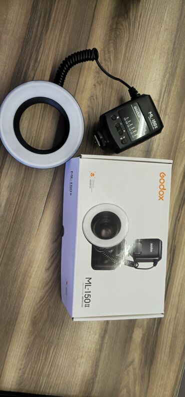 фотоаппарате: Вспышка на макрообьектив Godox ML-150II стандартное крепление типа
