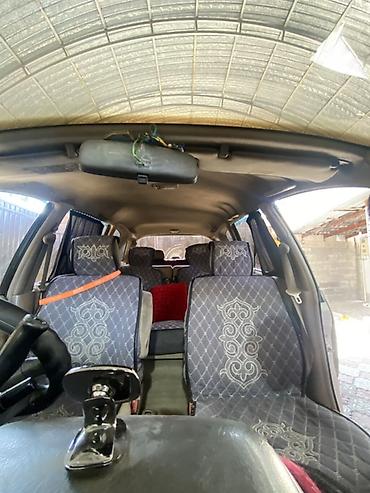 e6 3: Toyota Ipsum: 2000 г., 2 л, Автомат, Бензин, Минивэн — 4