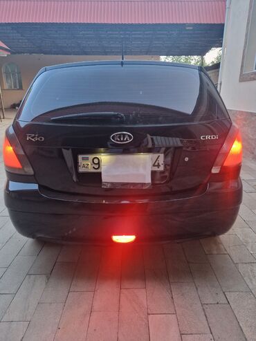 фольксваген 5: Kia Rio: 1.5 l | 2007 il Hetçbek