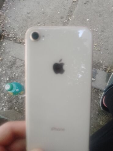 Apple iPhone: IPhone 8, Новый, Зарядное устройство, Чехол, 100 %