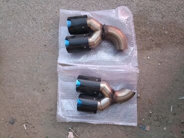 детские кроссовки на танкетке: Avtomobil üçün dördlü egzoz ucları (2 ədəd set) - Material