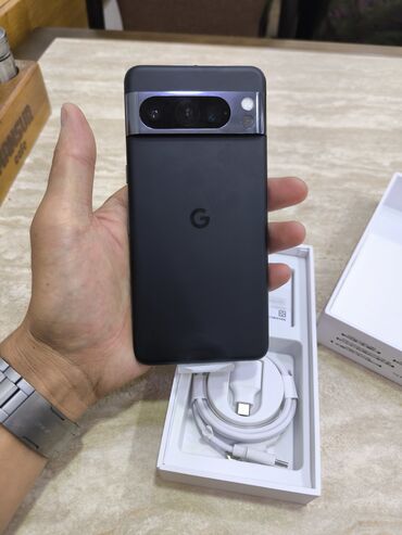 сат телефон: Google Pixel 8 Pro, 256 ГБ, цвет - Черный