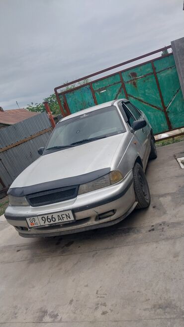 некстя 2: Daewoo Nexia: 2003 г., 1.5 л, Механика, Бензин, Седан