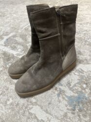 туфли 38 размера: Натуральные замшевые 💯 сапоги 👢 Производство Италия 🇮🇹 Бренд; Marc