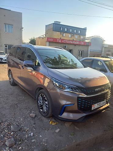 JAC: JAC : 2022 г., 1.3 л, Автомат, Гибрид, Минивэн — 12