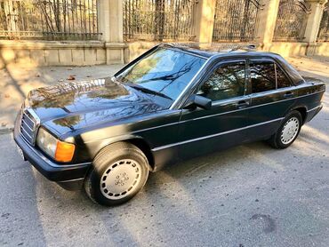 Mercedes-Benz: Mercedes-Benz 190: 2 l | 1990 il Sedan — 10