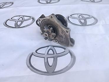 маслиный насос: Помпа Toyota 2001 г., Б/у, Оригинал, Германия — 1