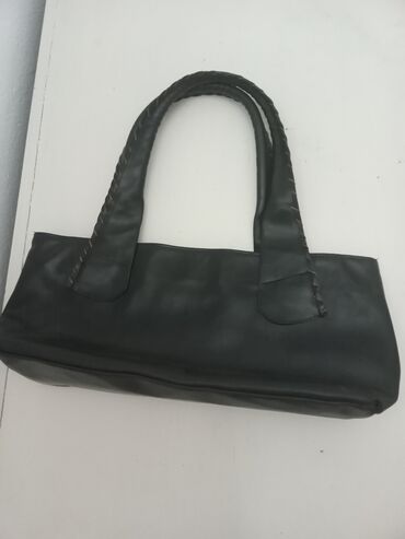 mona srbija tasne: Shoulder bag, Material: Leather