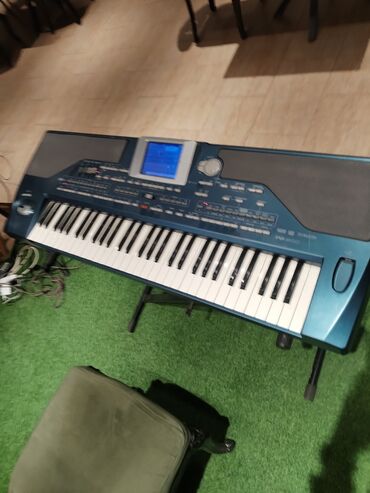 korg pa 800: Sintezator, Korg