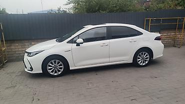 corola: Toyota Corolla: 2020 г., 1.8 л, Вариатор, Гибрид, Седан — 5
