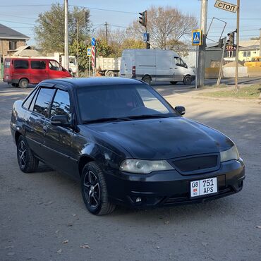 срочно продаю машину бишкек: Daewoo Nexia: 2012 г., 1.5 л, Механика, Бензин, Седан