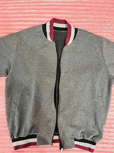 sweatshirt: Bölmə: Unisex bomber stili sweatşört/kurtka Rəng: Boz (detallarda — 1