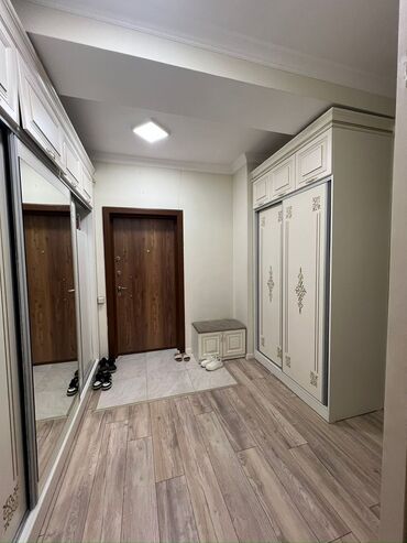 Продажа квартир: 4 комнаты, 130 м², Элитка, 3 этаж, Дизайнерский ремонт — 3