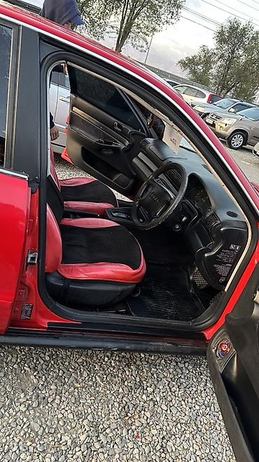 кватро ауди: Audi A4: 1996 г., 1.8 л, Автомат, Бензин, Седан — 2