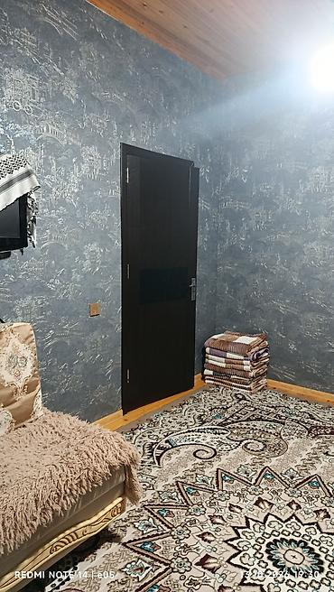 sabranda satilan evler: 3 otaqlı mənzil – daxili plan və təchizat - taxta tavan, - Yataq — 3