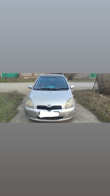 Toyota: Toyota Vitz: 2001 г., 1 л, Автомат, Бензин, Хэтчбэк