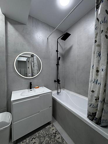 Посуточная аренда квартир: 1 комната, Душевая кабина, Постельное белье, Кондиционер — 3