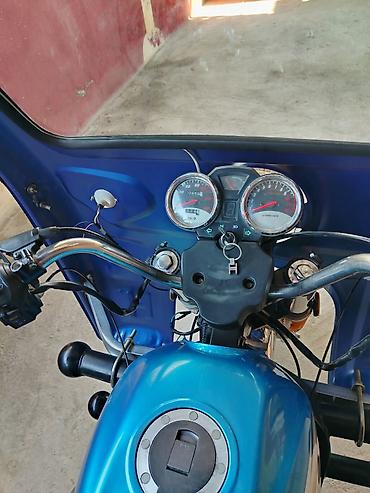 mon moto: Kartal KT200SC üçtəkərli yük motosikleti - Güclü benzin mühərriki — 5
