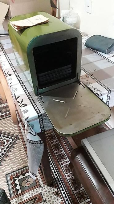 dograyan: Təsvir: - Stolüstü, metal korpuslu, yaşıl rəngli - Yan tərəfdə — 3
