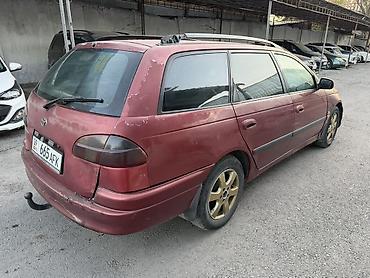 saab 93: Toyota Avensis: 2002 г., 2 л, Механика, Бензин, Универсал — 4
