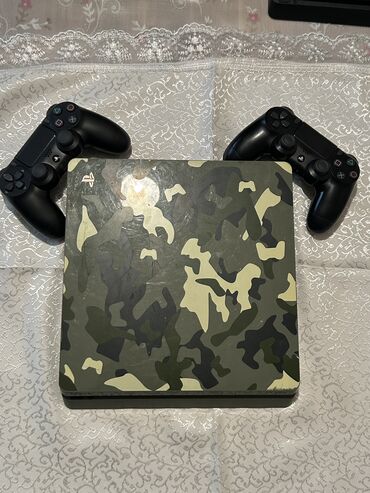 чехол для playstation 4: Playstation 4/1TB Call Of Duty edition. Cox ideal veziyyetdedi