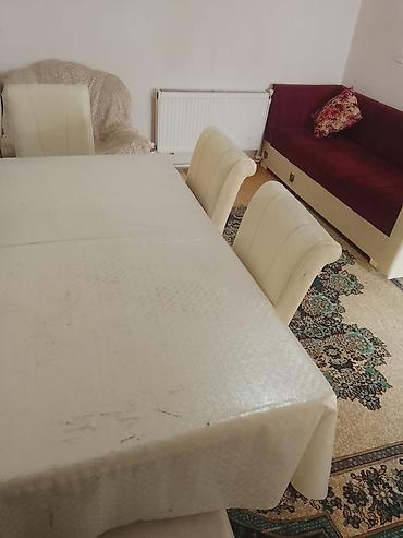 KİRAYE EV VERİLİR.Yeni Suraxanıda yerləşir ev.2 otaqlı orta təmirli