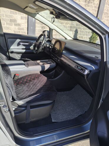 BYD: BYD E2: 2025 г., 0.1 л, Автомат, Электромобиль, Кроссовер — 9