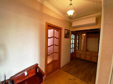 Köhnə tikili: Bakı, 4 otaqlı, Köhnə tikili, 100 kv. m -da lalafo.az — 13 Köhnə tikili: Bakı, 4 otaqlı, Köhnə tikili, 100 kv. m — 13