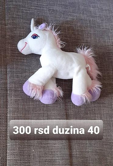 tiny love muzicka vrteska: Plišana igračka – jednorog - Materijal: mekan pliš, nežna ružičasta — 1