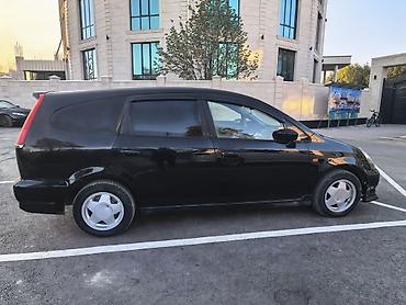 столик на срв: Honda Stream: 2003 г., 1.7 л, Автомат, Бензин, Минивэн — 7
