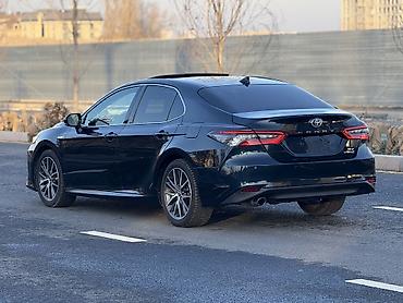 Toyota: Toyota Camry: 2021 г., 2.5 л, Автомат, Гибрид, Седан — 4