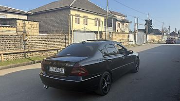 mercedes rulu: Mercedes-Benz C-Class: 2.6 l | 2001 il Sedan — 4