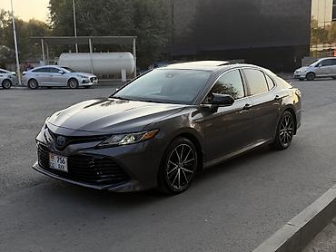 chrysler pacifica: Toyota Camry: 2020 г., 2.5 л, Вариатор, Гибрид, Седан — 3
