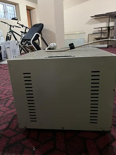 12 volt 220: İşlənmiş, Ev üçün, 1 faza, Gərginliy stabilizatoru, 220 V — 3