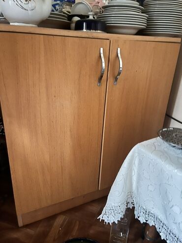 Мебель: Распашной, 2 двери Прямой шкаф, Кухонный шкаф