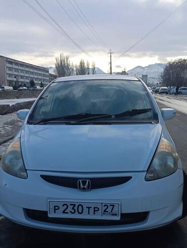 Honda: Honda Fit: 2007 г., 1.3 л, Вариатор, Бензин, Хэтчбэк