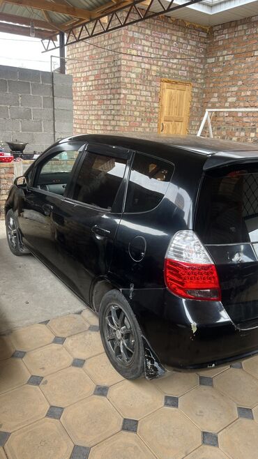рассрочка авто бишкек без первоначального взноса: Honda Fit: 2003 г., 1.3 л, Автомат, Бензин, Хэтчбэк