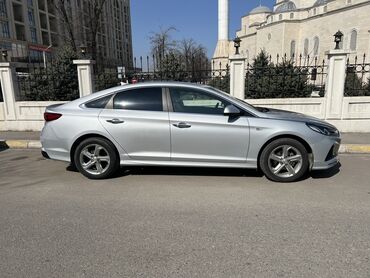 зеркала авто: Hyundai Sonata: 2018 г., 2 л, Автомат, Газ, Седан