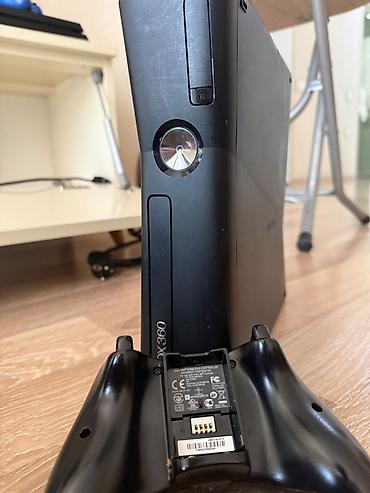 Xbox 360 & Xbox: Salam. Pultu var ama baterya olan yeri itibdi. Proşifka çipi var ama — 1