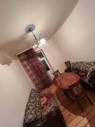 Uzunmüddətli kirayə mənzillər: Kirayə mənzil – klassik üslubda, tam mebellidir Xüsusiyyətlər: - 2 -da lalafo.az — 1 Uzunmüddətli kirayə mənzillər: Kirayə mənzil – klassik üslubda, tam mebellidir Xüsusiyyətlər: - 2 — 1